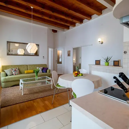 Apartment Ivo *